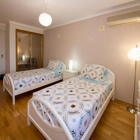 The Deluxe House Apartamento