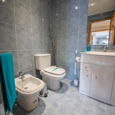 Апартаменти The Deluxe House *